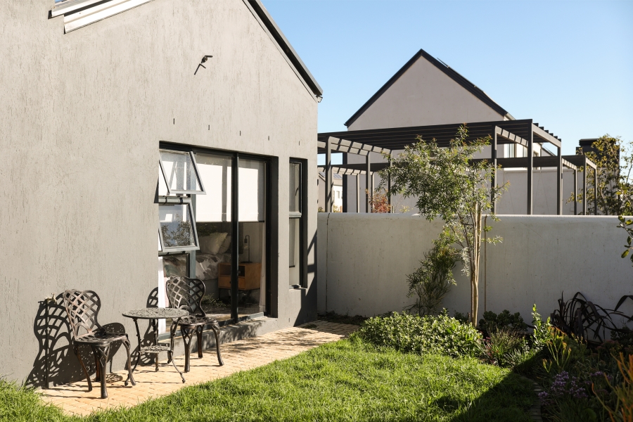 To Let 2 Bedroom Property for Rent in Newinbosch Western Cape